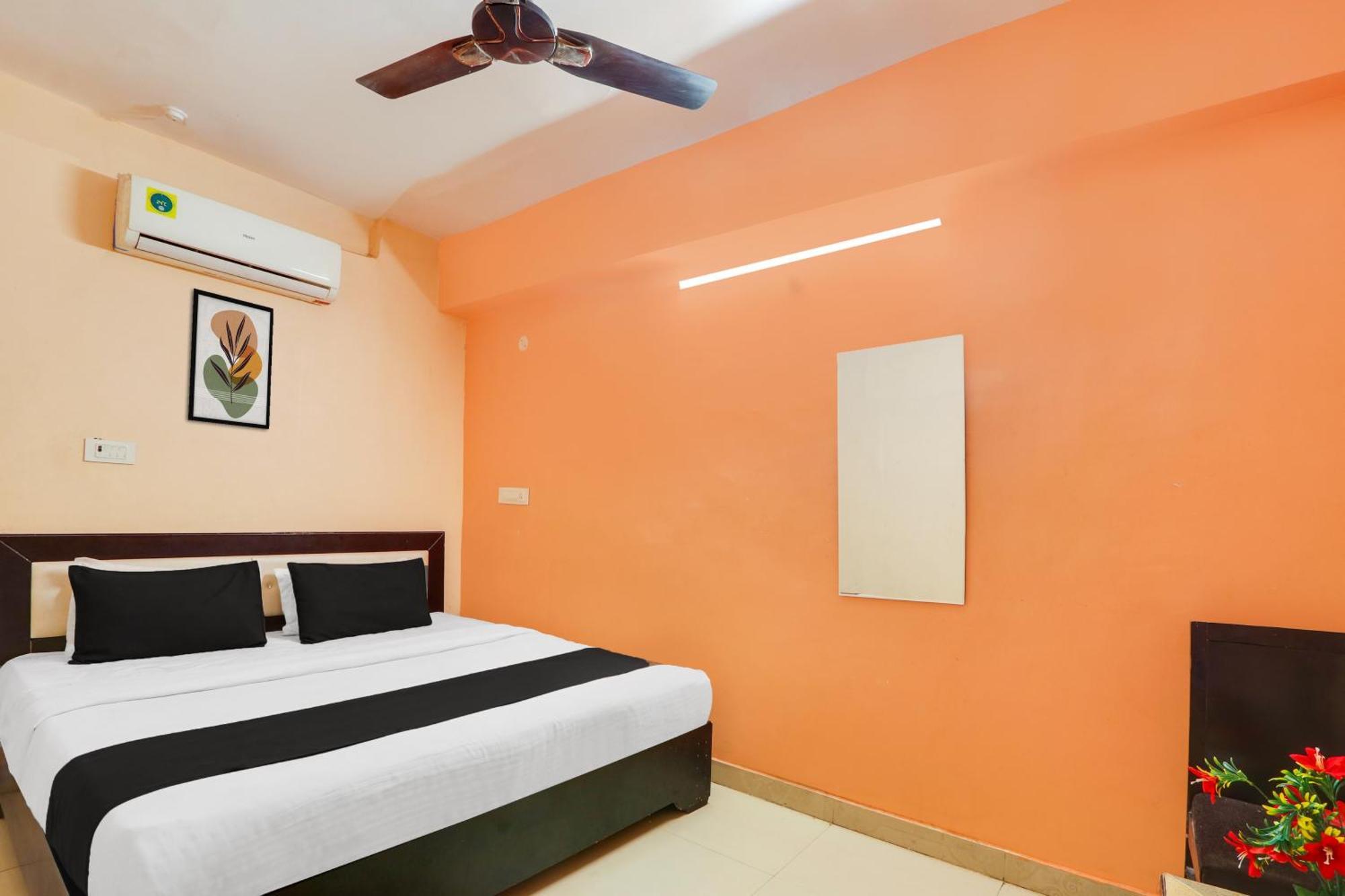 Hotel O Grand Hotel And Lodge Sangareddy エクステリア 写真