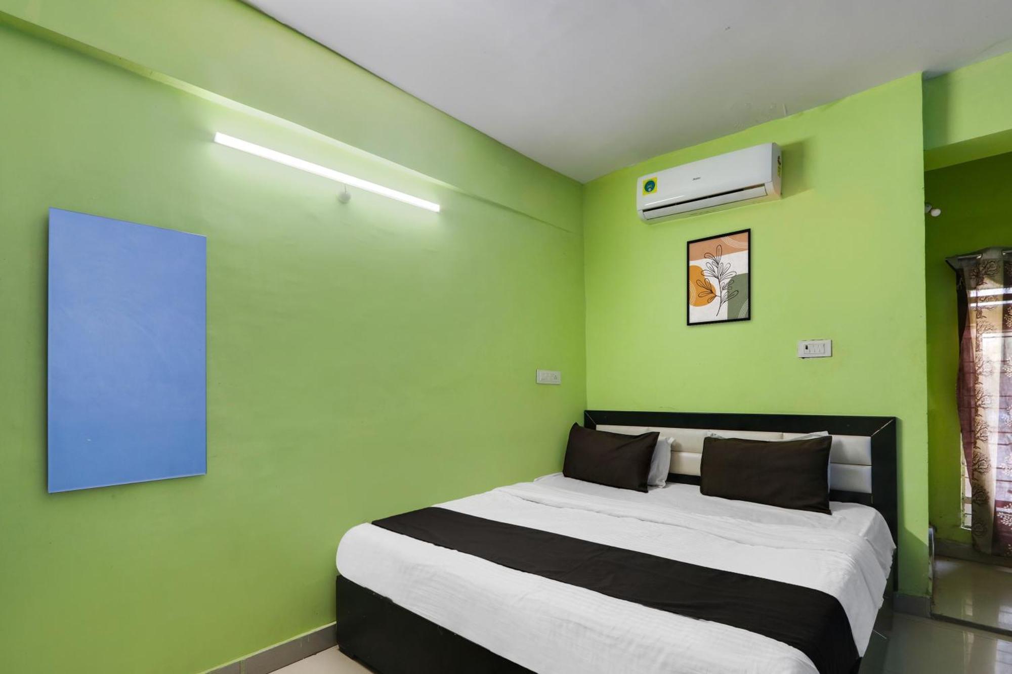Hotel O Grand Hotel And Lodge Sangareddy エクステリア 写真